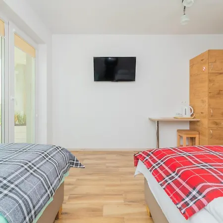 Pokoje Goscinne Frik Янтар